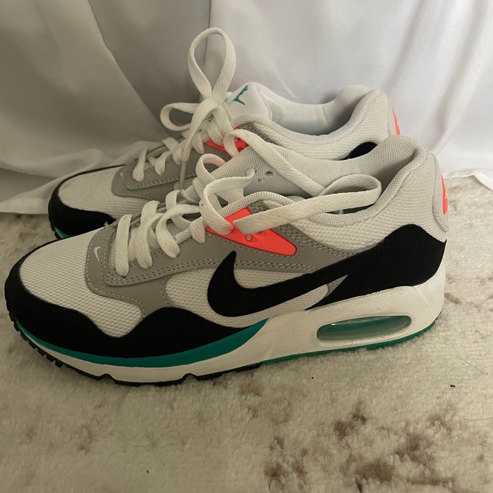 Nike air max